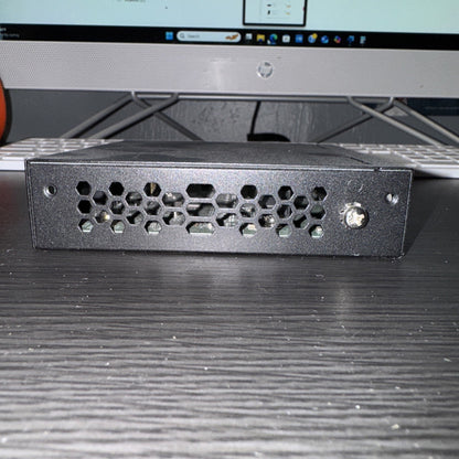 Araknis AN-110-SW-C-5, 5 Port Network Switch