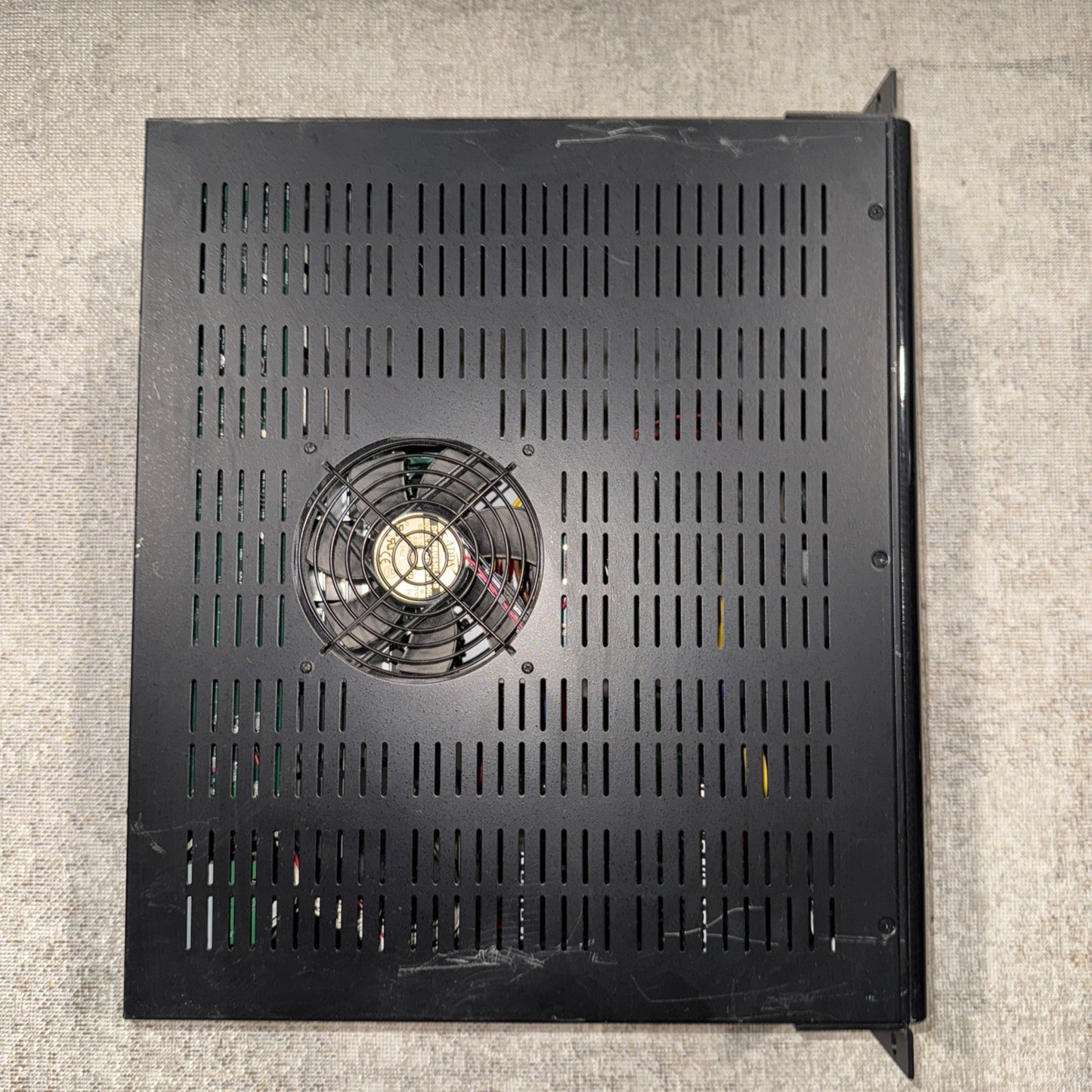 RTI AD-8X 230W Audio Distribution System - Black