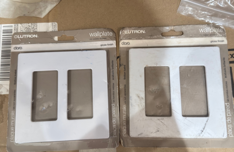 Lutron CW-2-WH Claro 2-gang Wall Plate - White Lot of 2