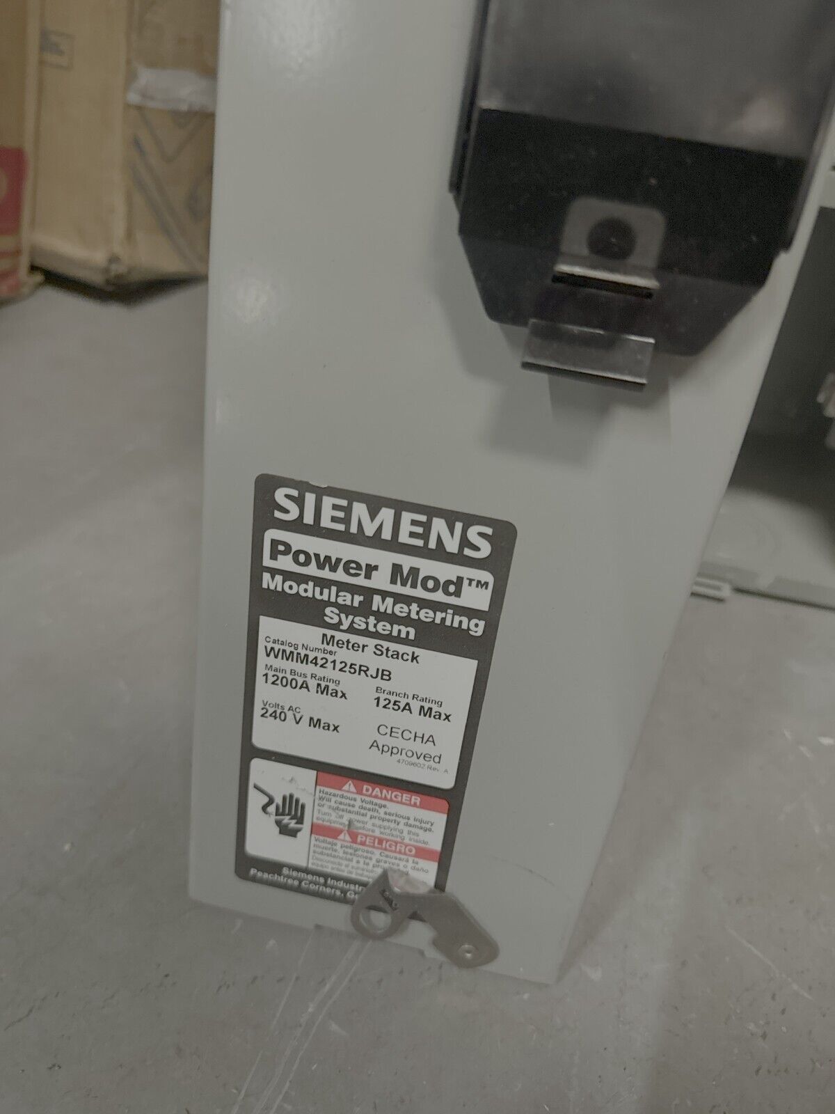 Siemens WMM42125RJB Meter Stack 3Ph 4W In 1Ph 3W Out 5 Jaw Ringless 125A outdoor