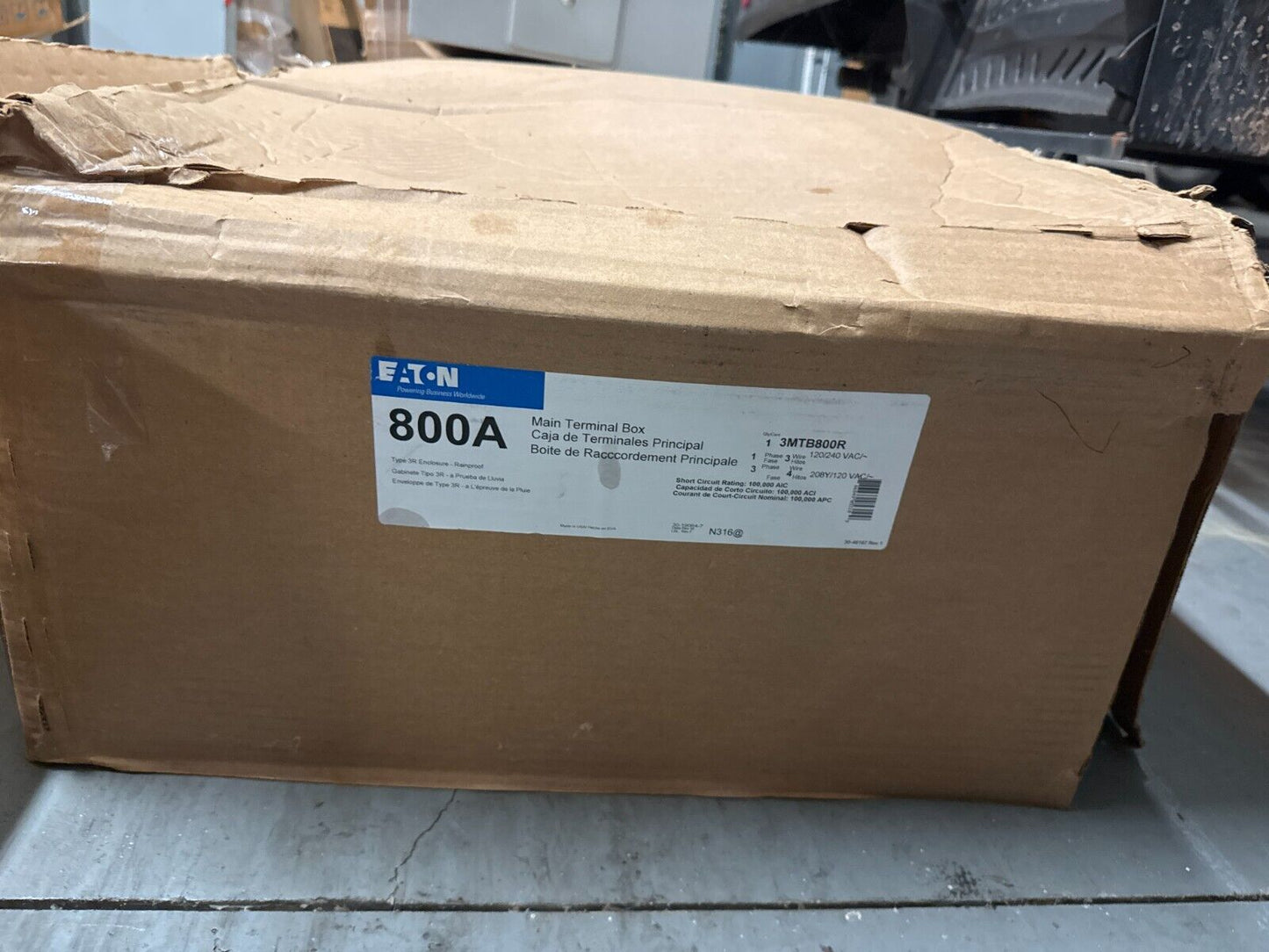 Eaton 3MTB800R Main Terminal Box 800A NEMA 3R 4-Wire 3-Ph 120/208V 250-500kcmil