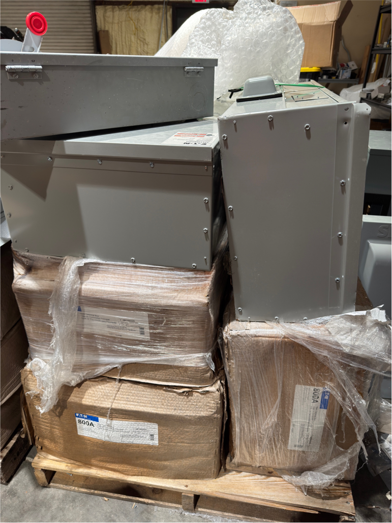 Eaton 3MTB800R Main Terminal Box, 800 Amp, 120/208Vac, NEMA 3R, Three-Phase, 4W