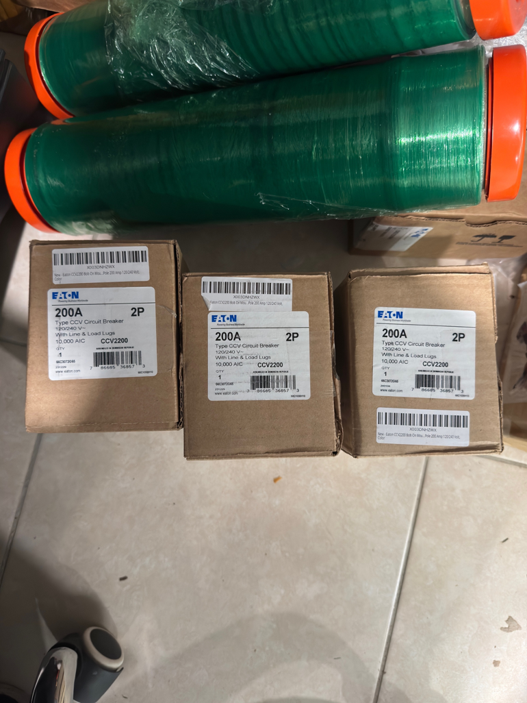 Eaton CCV2200 Tenant Main Circuit Breaker No Lugs