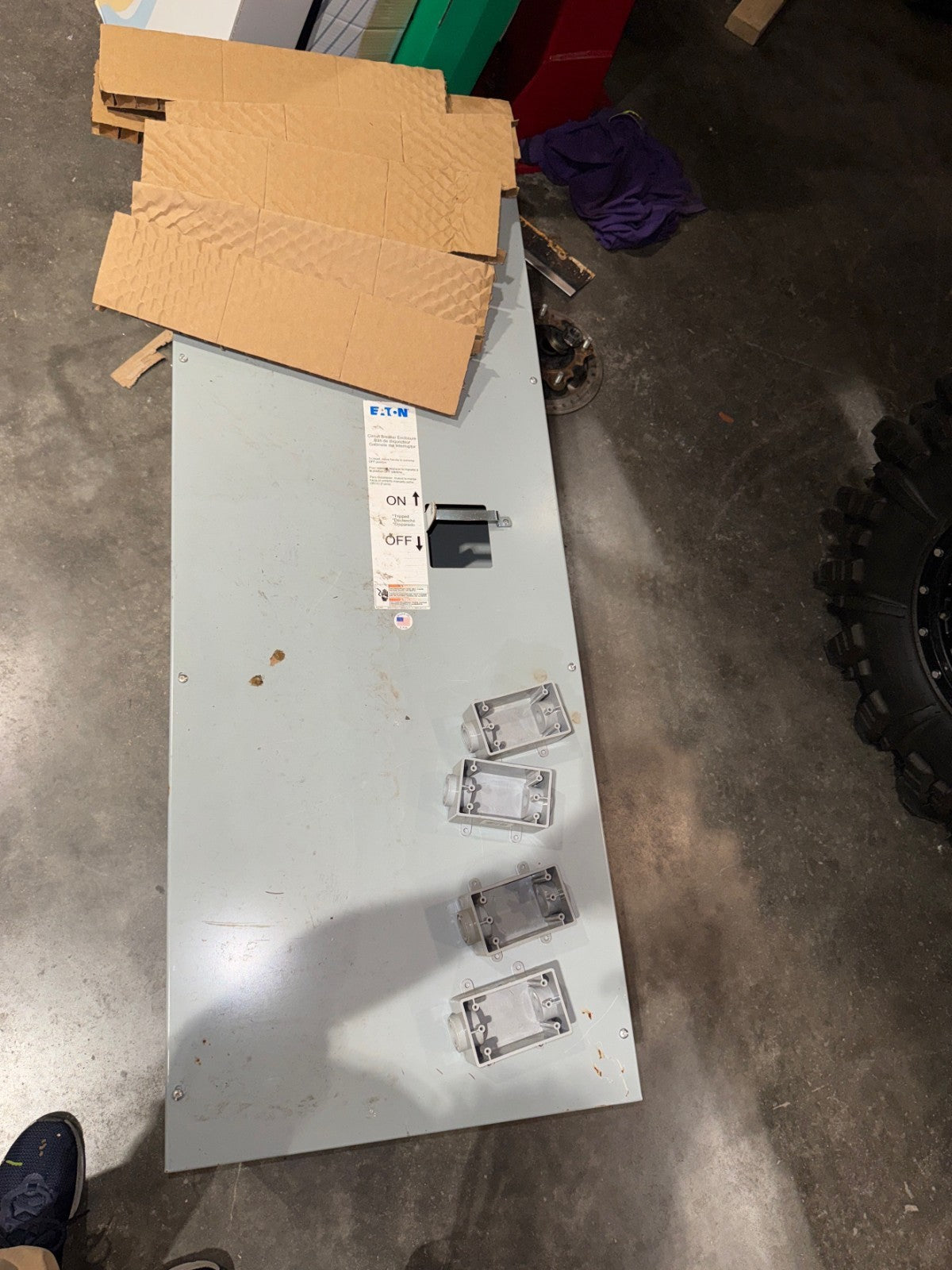 EATON SNDN1200 BREAKER ENCLOSURE TYPE 1 1200A 2-3POLE