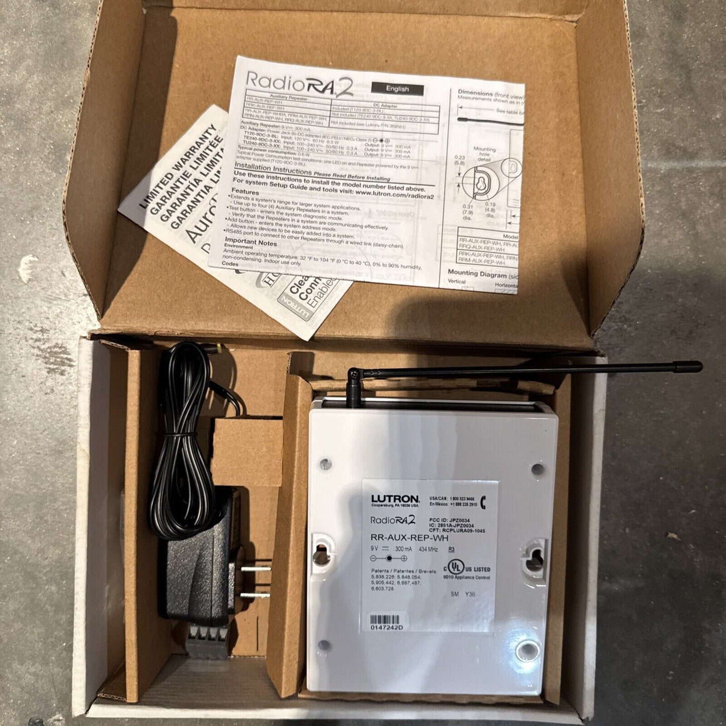 Lutron RR-AUX-REP-WH RadioRA 2 Auxiliary Repeater